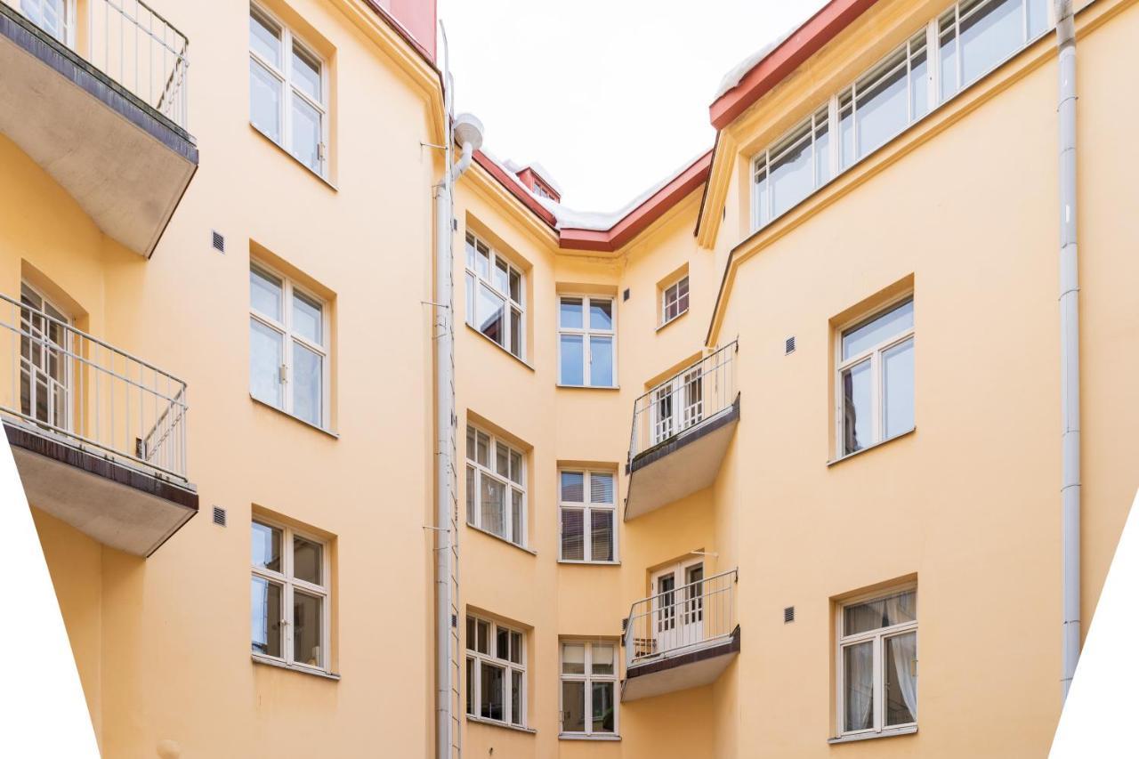 Kaunis Ja Rauhallinen Kaksio Hyvalla Sijainnilla ヘルシンキ エクステリア 写真